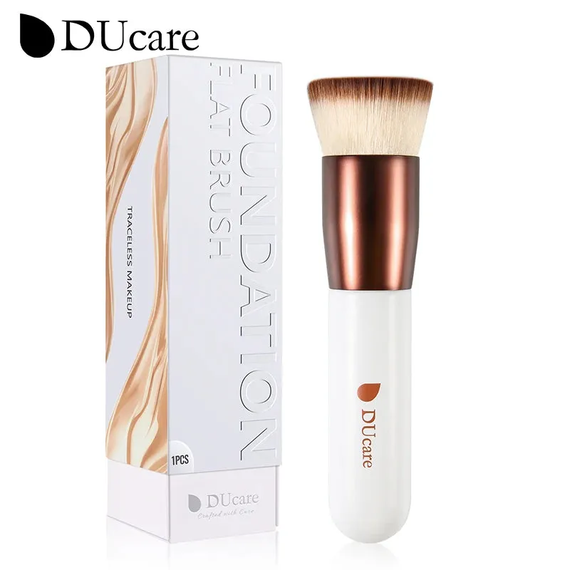 Black Flat Top Kabuki Foundation Brush for Liquid Makeup