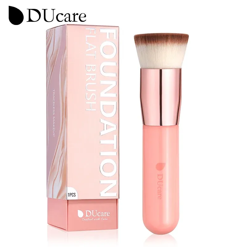 Black Flat Top Kabuki Foundation Brush for Liquid Makeup