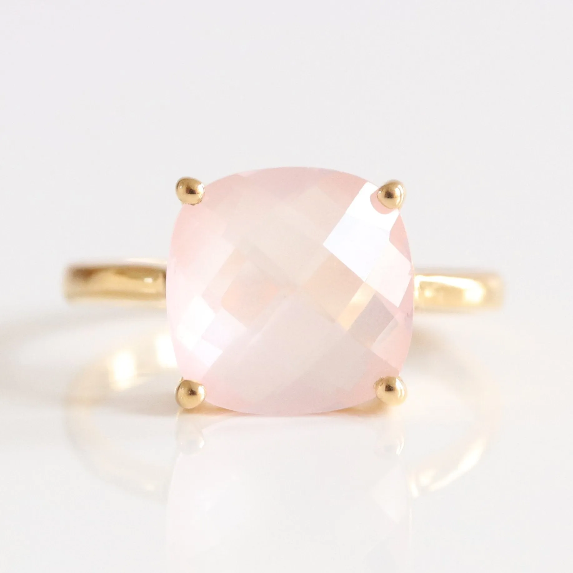 GLEE RING - PINK QUARTZ & GOLD