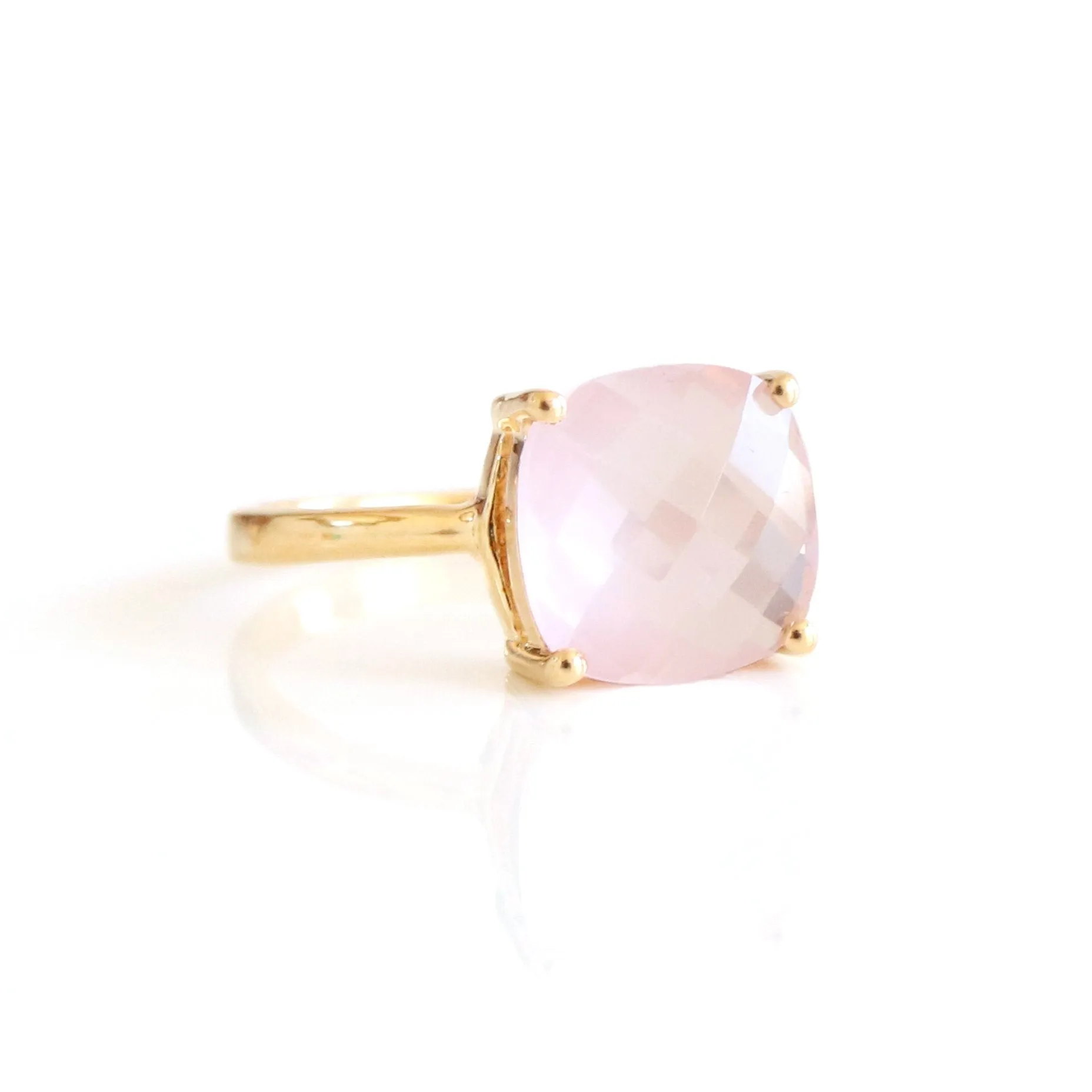 GLEE RING - PINK QUARTZ & GOLD